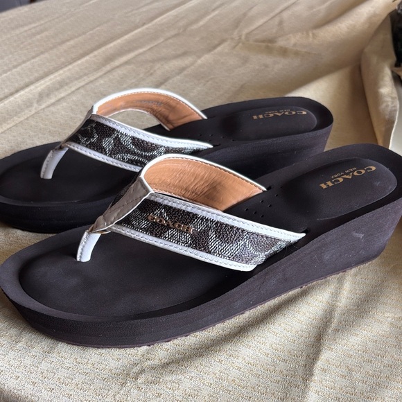 Coach Black Footbed White-Trim Logo Strap Thong Sandals - Picture 6 of 16